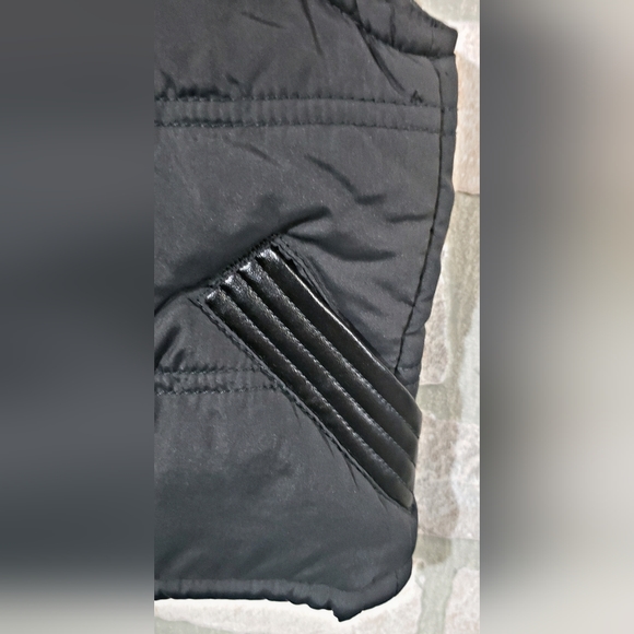Black Genuine Kids by Oshkosh Bgosh Boys Vest - Picture 3 of 4